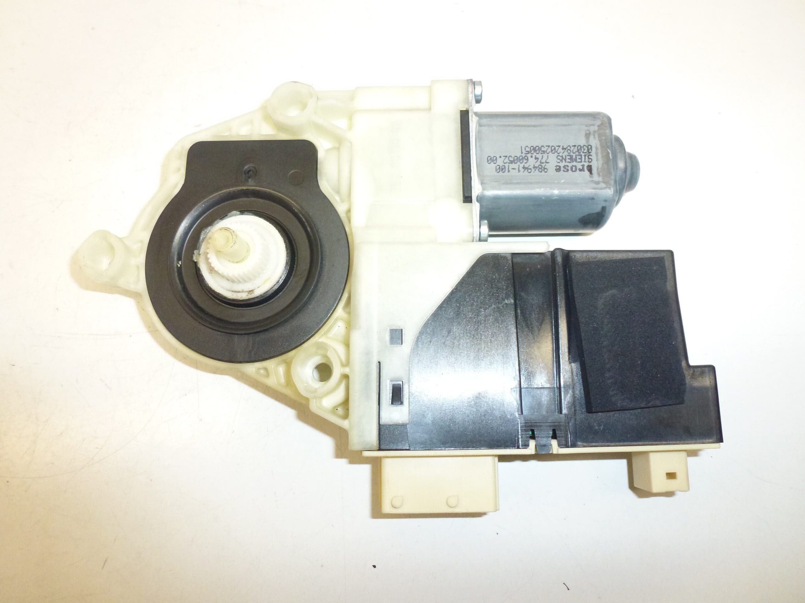 Motor elevalunas izquierdo para Citroën C4 9681575280 9221AW