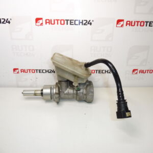 Cilindro maestro de freno Bosch para Citroën/Peugeot 0204123596 22472579 4601L2