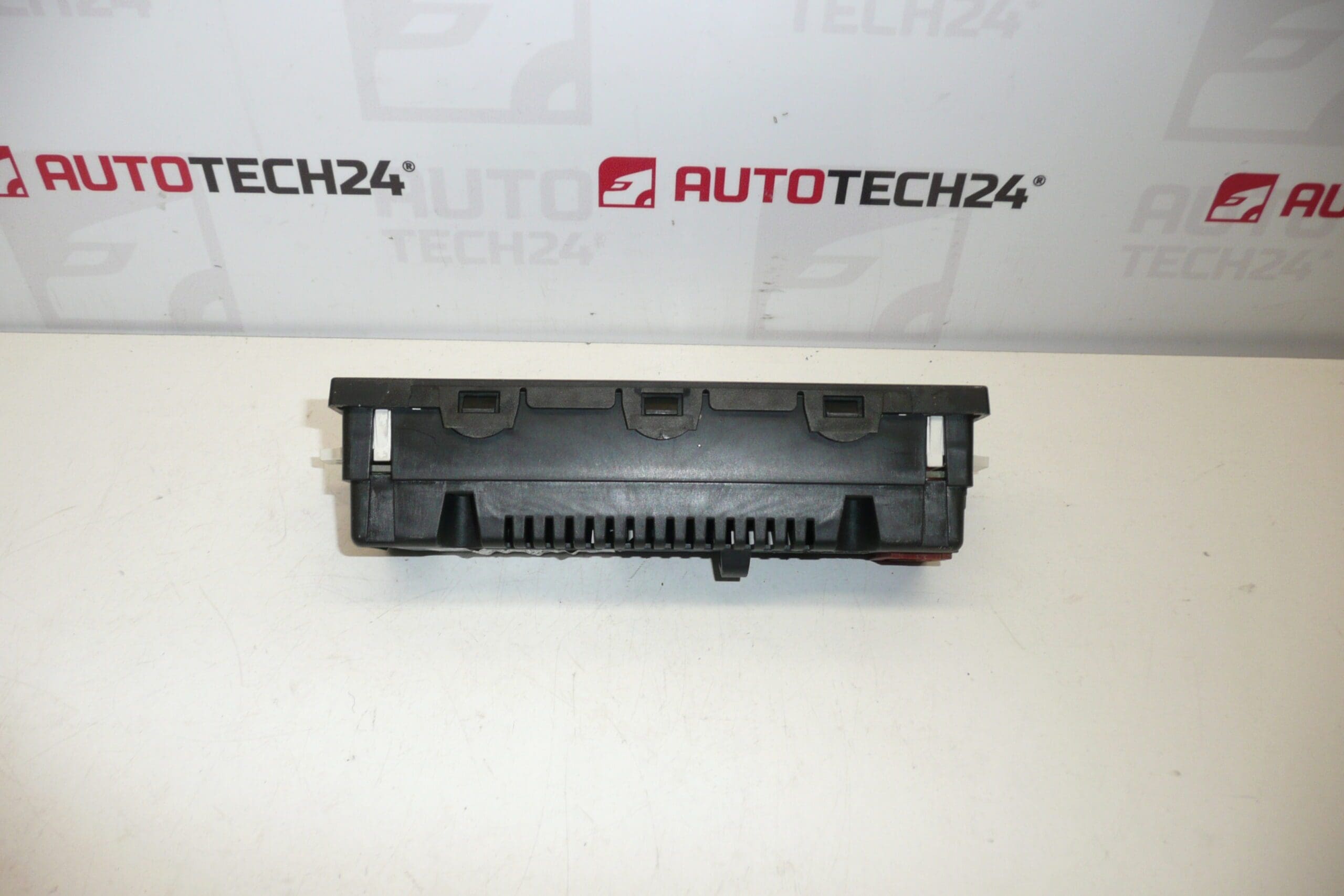Pantalla del equipo de radio y ordenador Citroën C2 C3 96597970XT 6155EX - Imagen 2