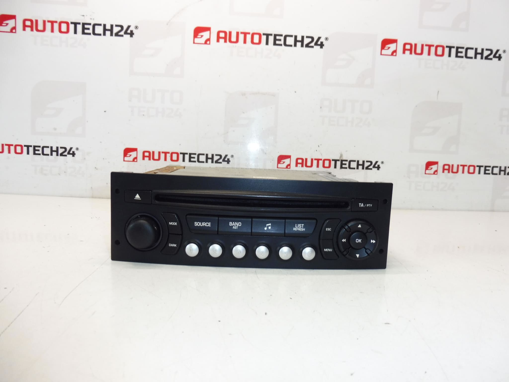 Autorradio con CD Citroën Peugeot 96624490XT 6564AK