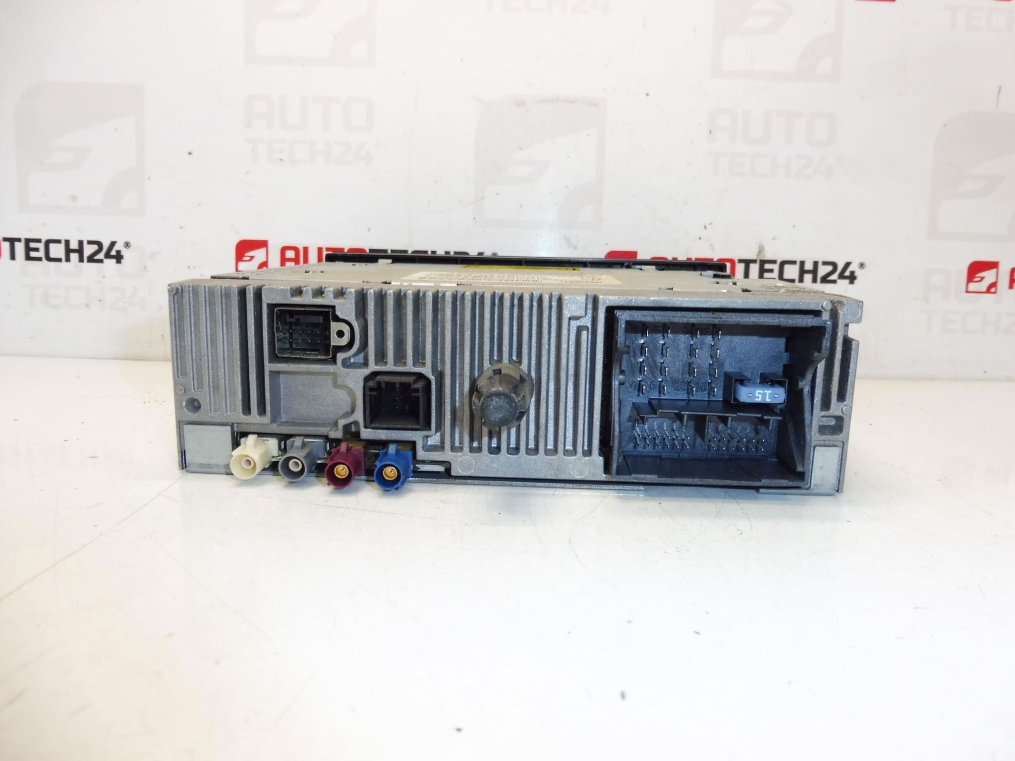 Radio de coche Peugeot 307 RT3 T6-N3 96640238XT 6574CK - Imagen 2