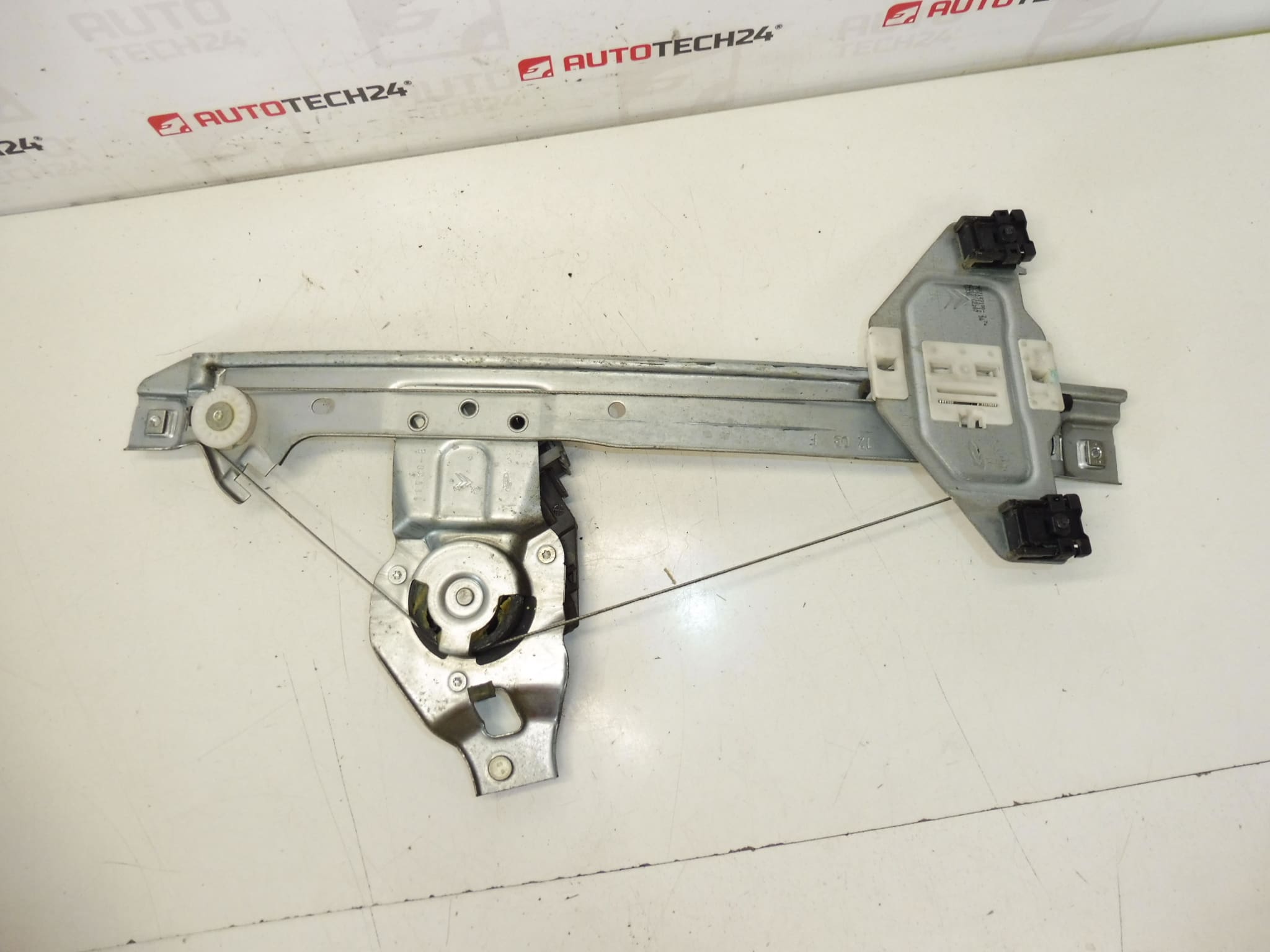 Mecanismo de elevalunas trasero derecho Citroën C3 II A51 9224G3 - Imagen 2