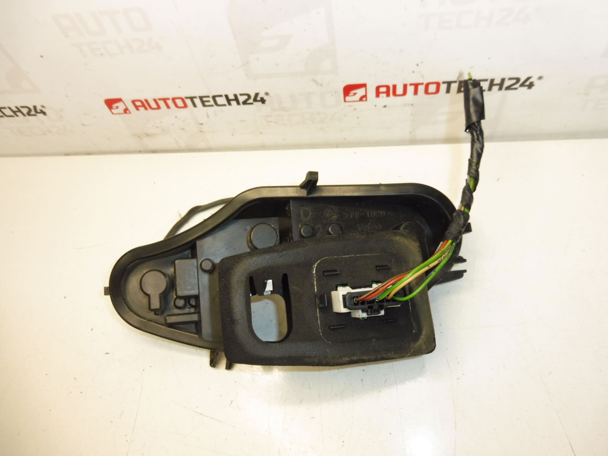 Portalámparas Trasero Derecho Para Guardabarros Citroën C3 II 6351KQ - Imagen 2
