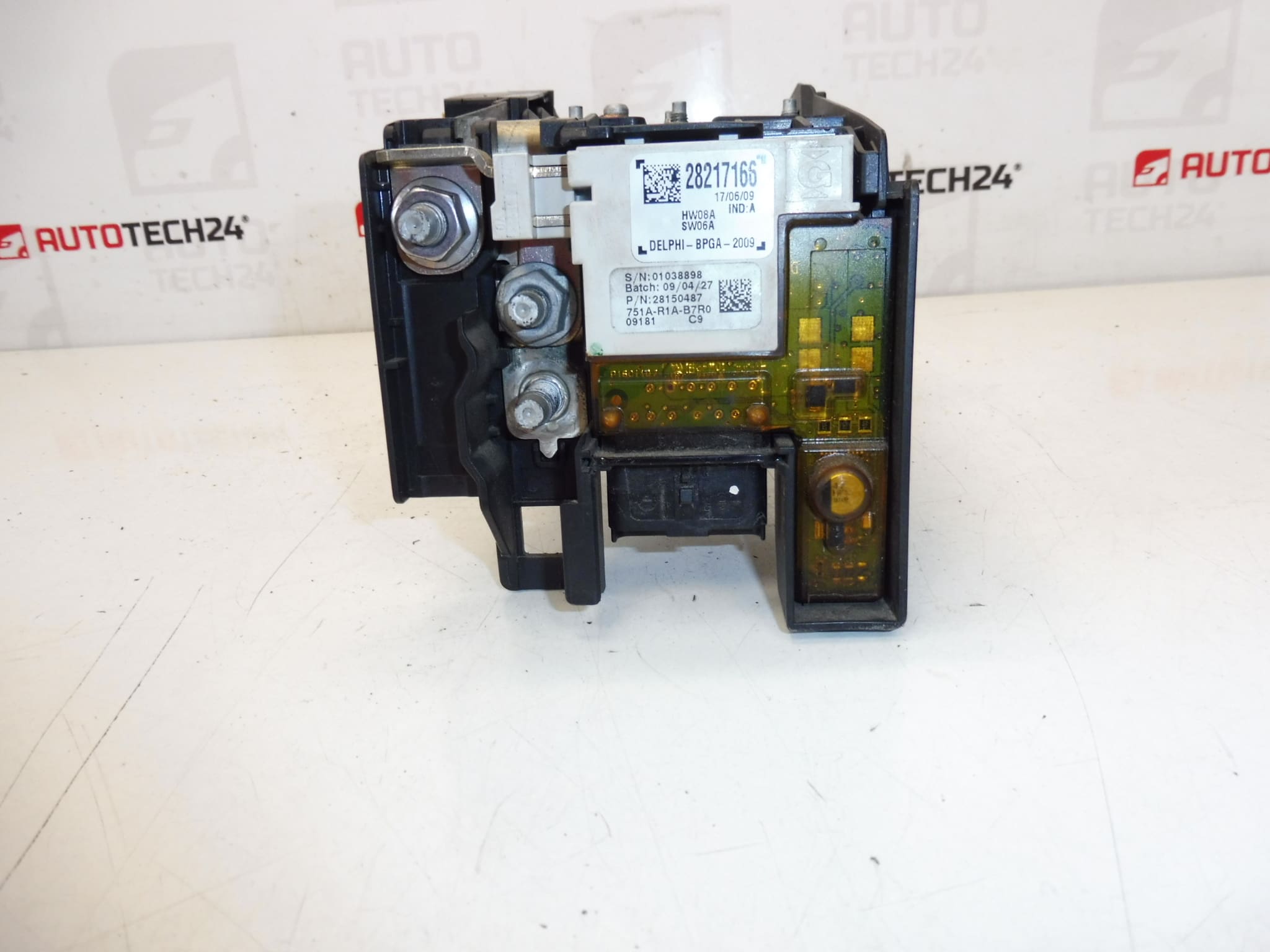 Modulo fusible Citroën Peugeot 9666527680 28236841 6500GR - Imagen 2