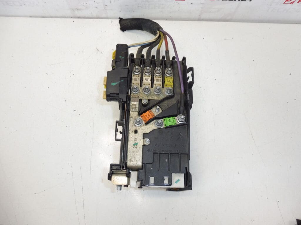 Modulo fusible Citroën Peugeot 9666527680 28236841 6500GR