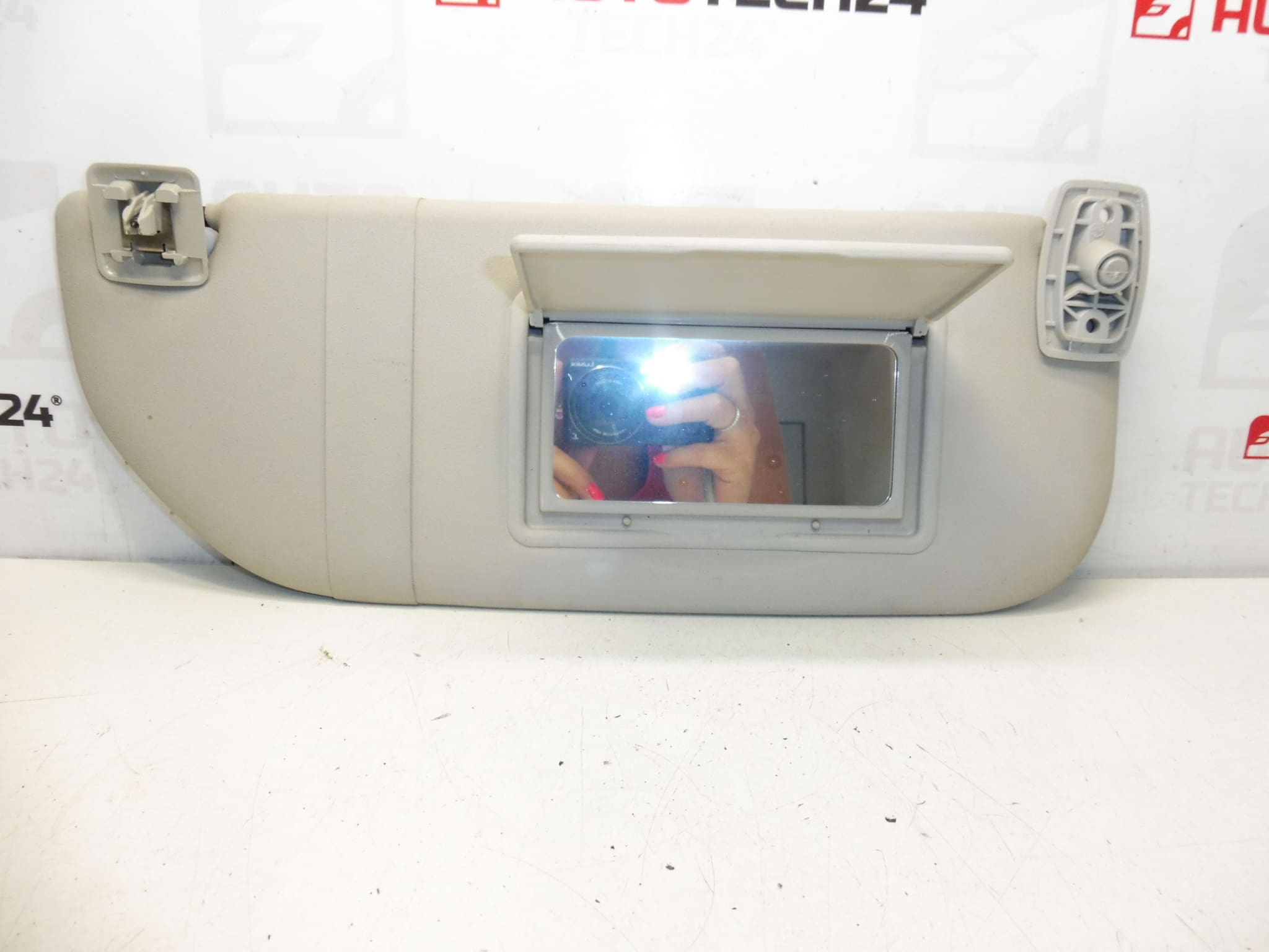 Visera parasol del pasajero Citroën C3 A51 8163HV 16121658BJ - Imagen 2