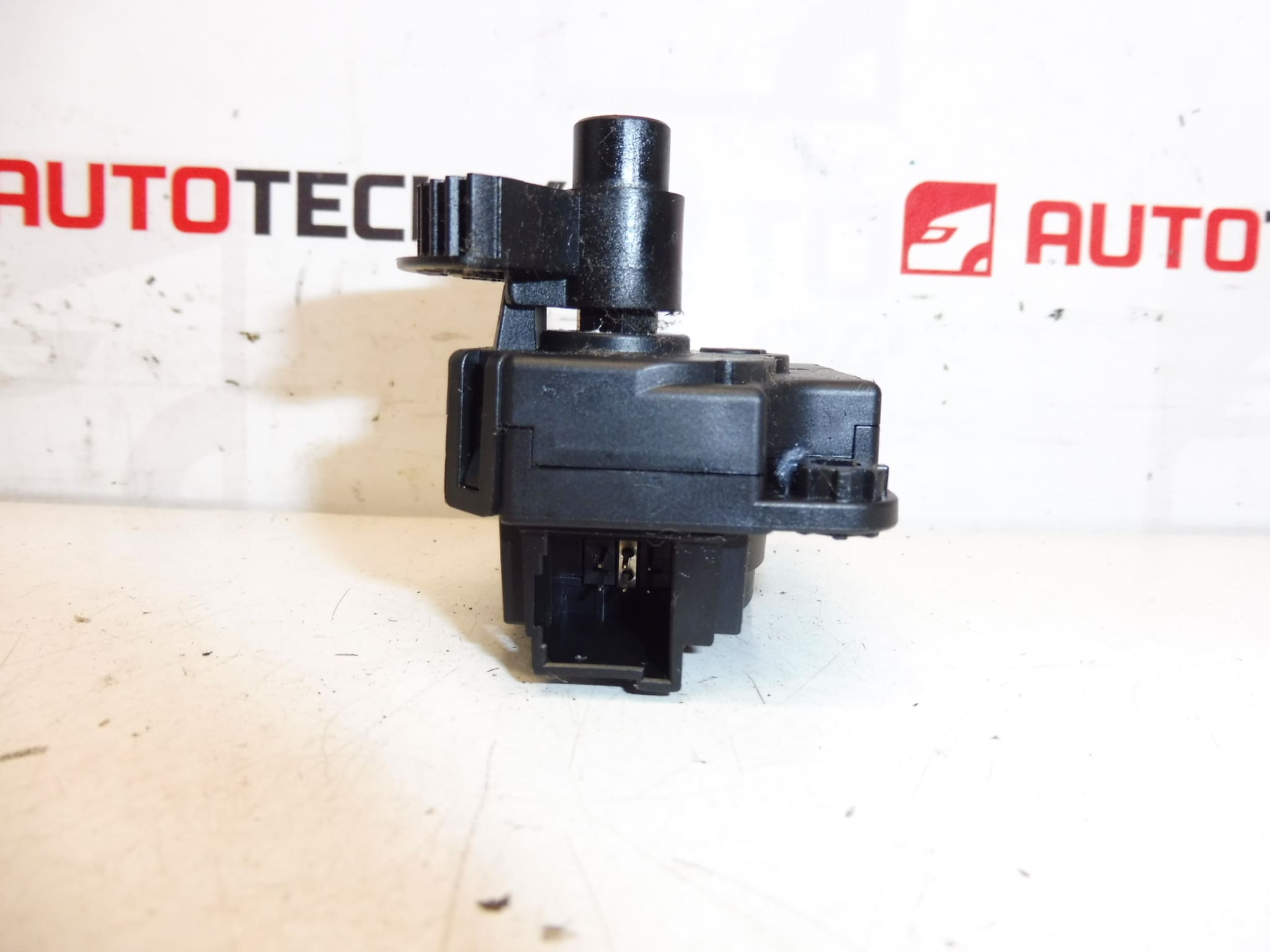Servomotor de calefacción BEHR Citroën Z5509001 2706149A 6479A9 - Imagen 2