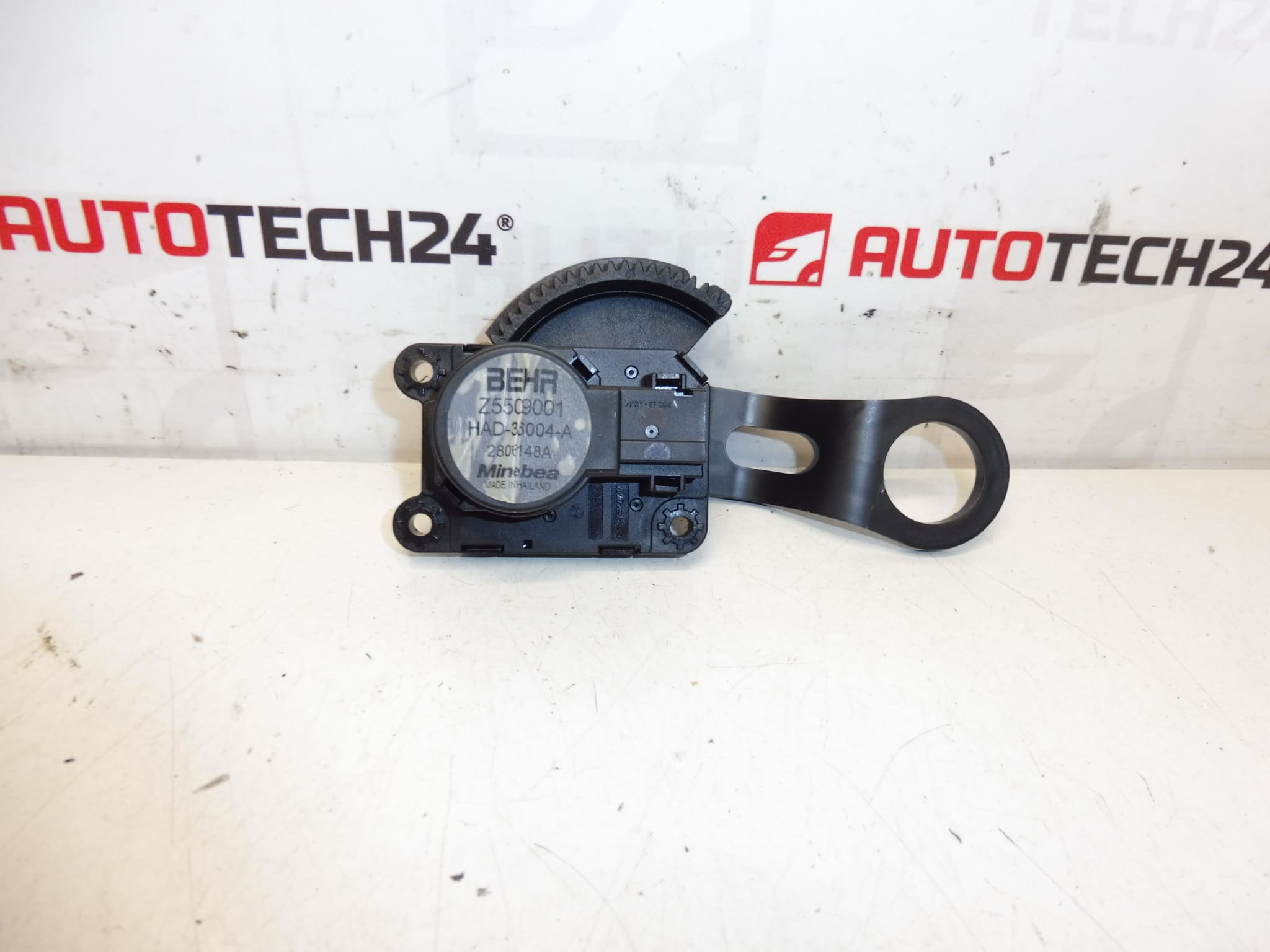 Actuador calefaccion BEHR Citroën Z5509001 28006148A 647998