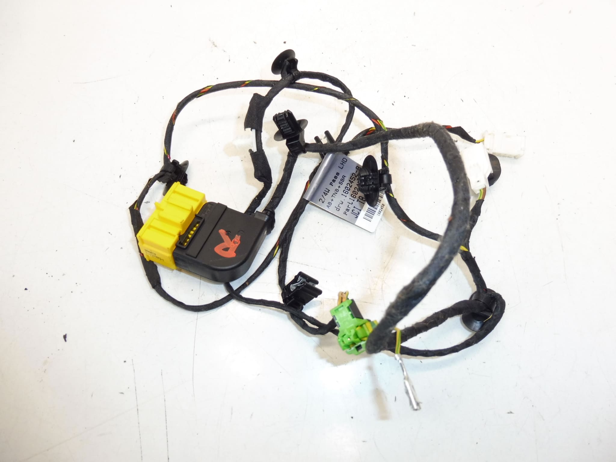 Arnes asiento pasajero Peugeot 3008 5008 6545XT