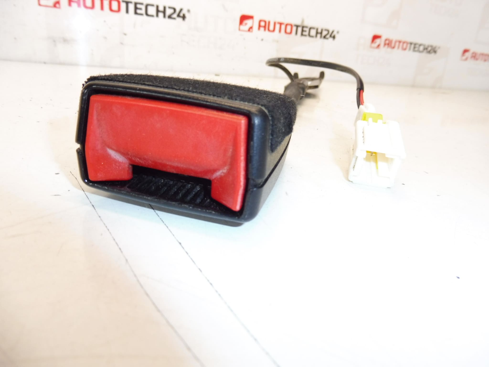 Soporte del bloqueo del cinturón Peugeot 3008 5008 8976Q8 - Imagen 2