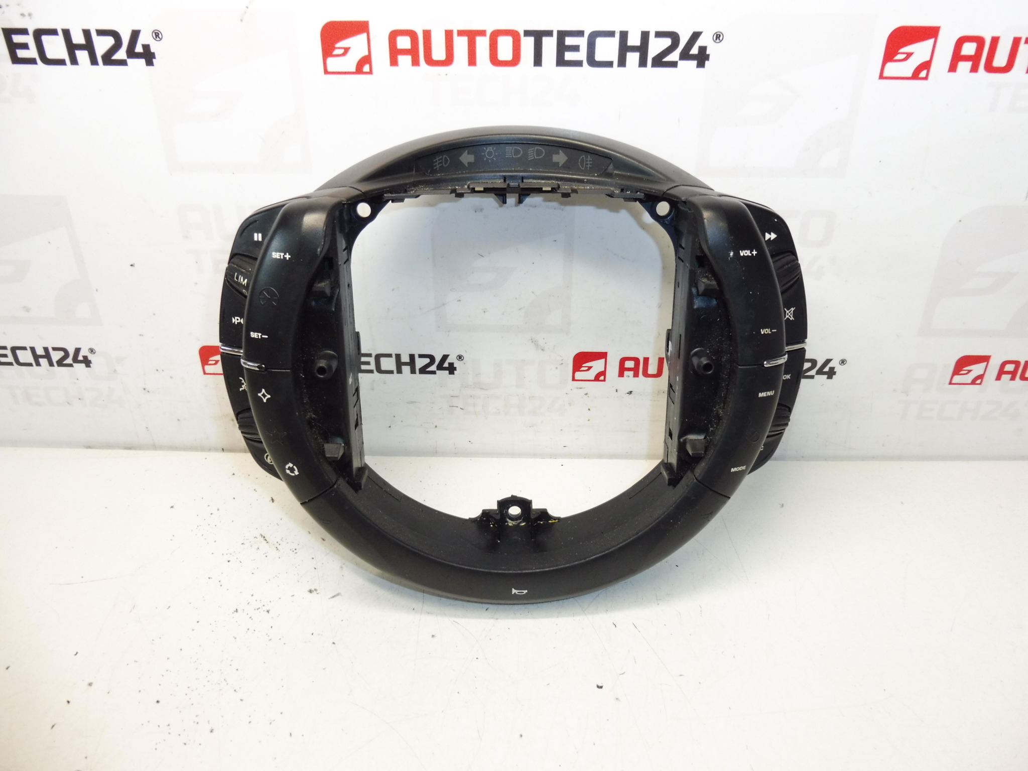 Mandos volante Citroën C4 y Picasso 96624941ZD 6242Y9