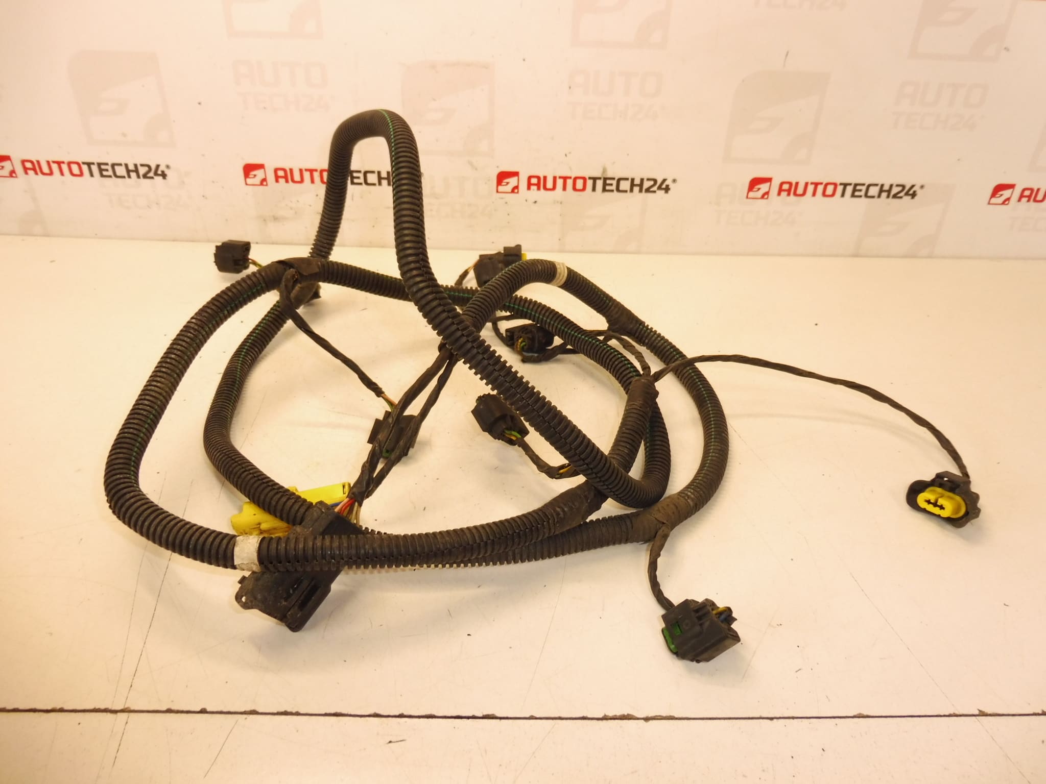 Arnés delantero de faros antiniebla y sensores Citroën C4 Picasso 9663255080 6575Y2 - Imagen 2
