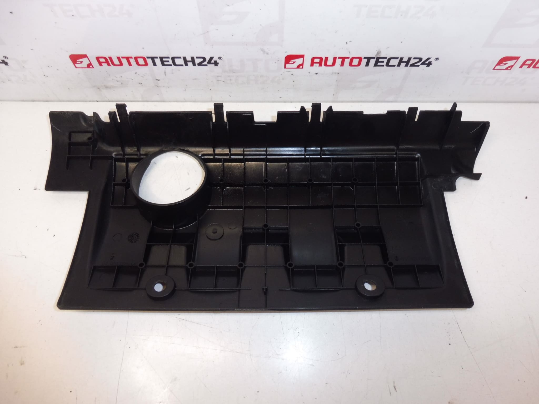 Cubierta del motor VTI Citroën Peugeot 013789 - Imagen 2