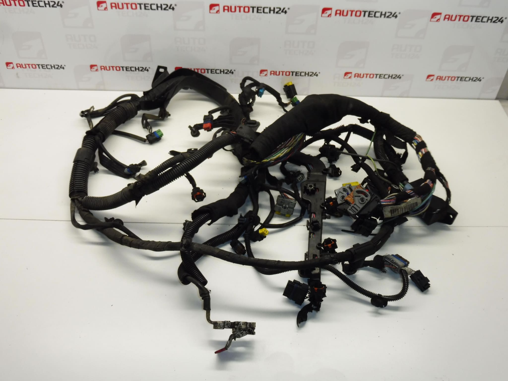 Conjunto para Citroën/Peugeot 1.6 HDi 9662415380 9662415480 6569Z0