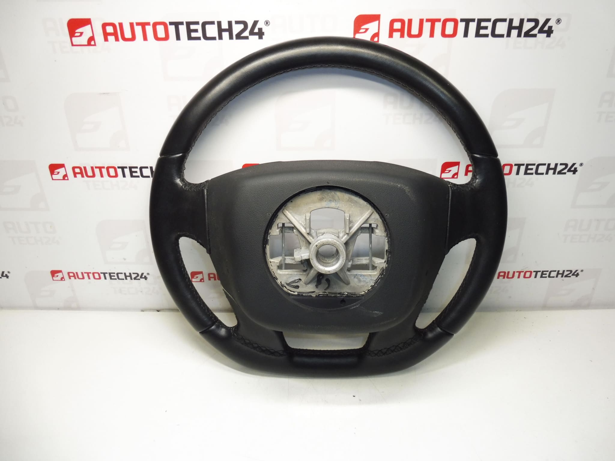 Volante Citroen C4 II y DS4 98039712ZD 96700162ZD