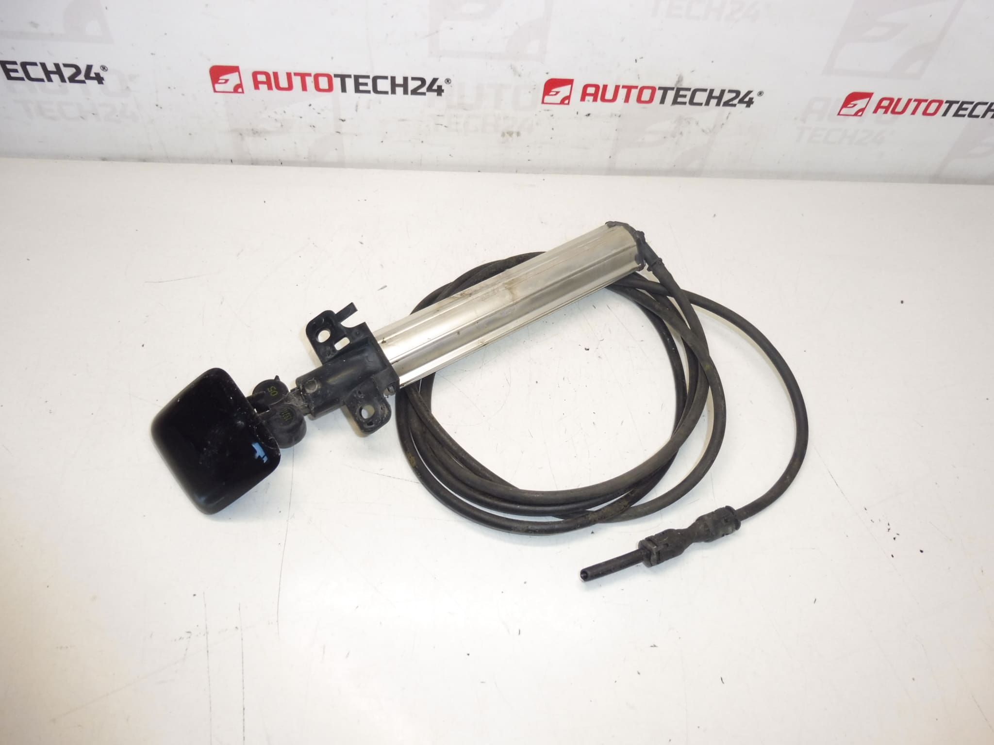Boquilla Lavafaros Derecho Peugeot 308 T7 6438Y7 6438Z0