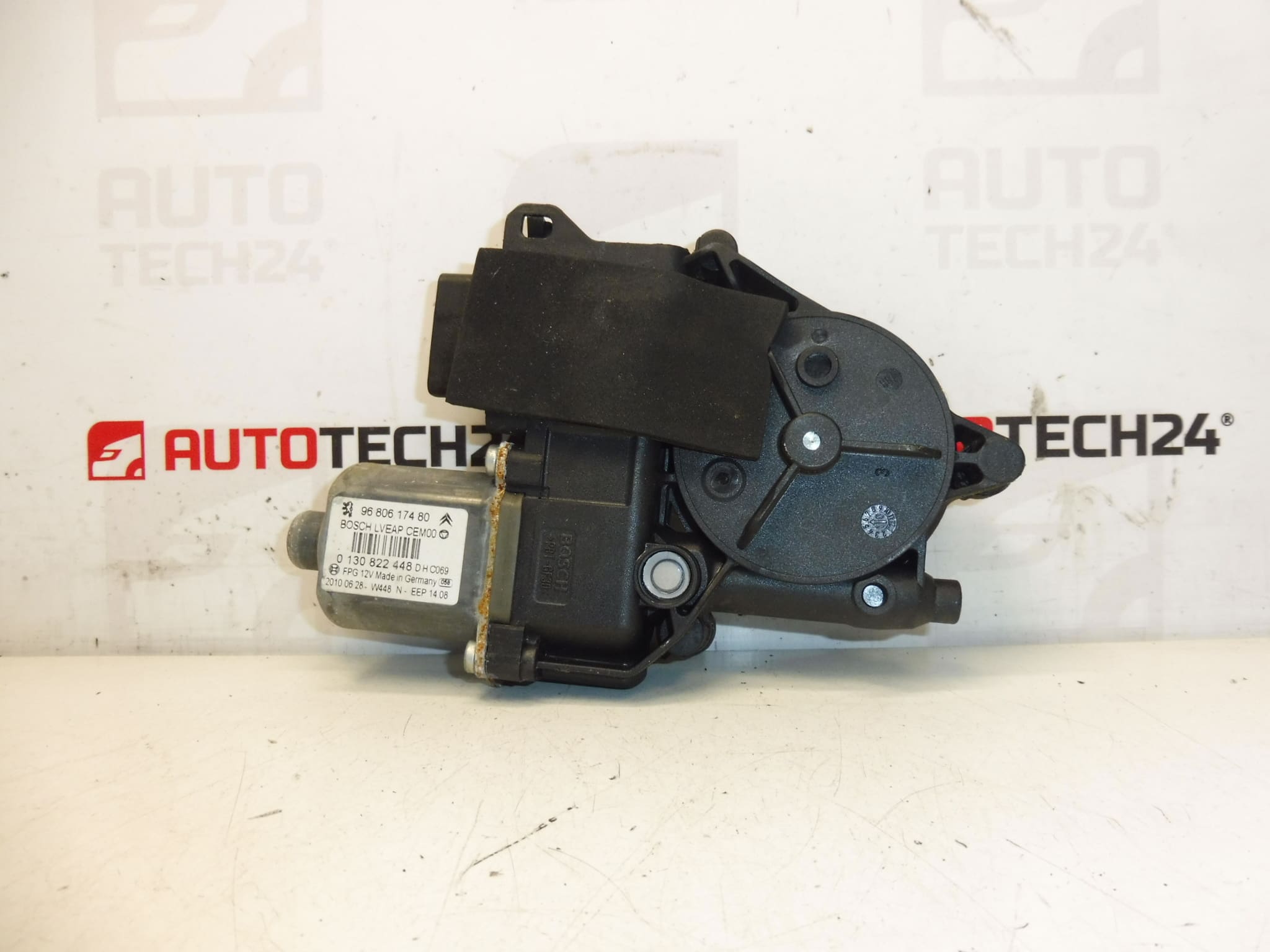 Motor de enrollado de ventana trasera derecha Peugeot 308 9680617480 9675466680 9224F0