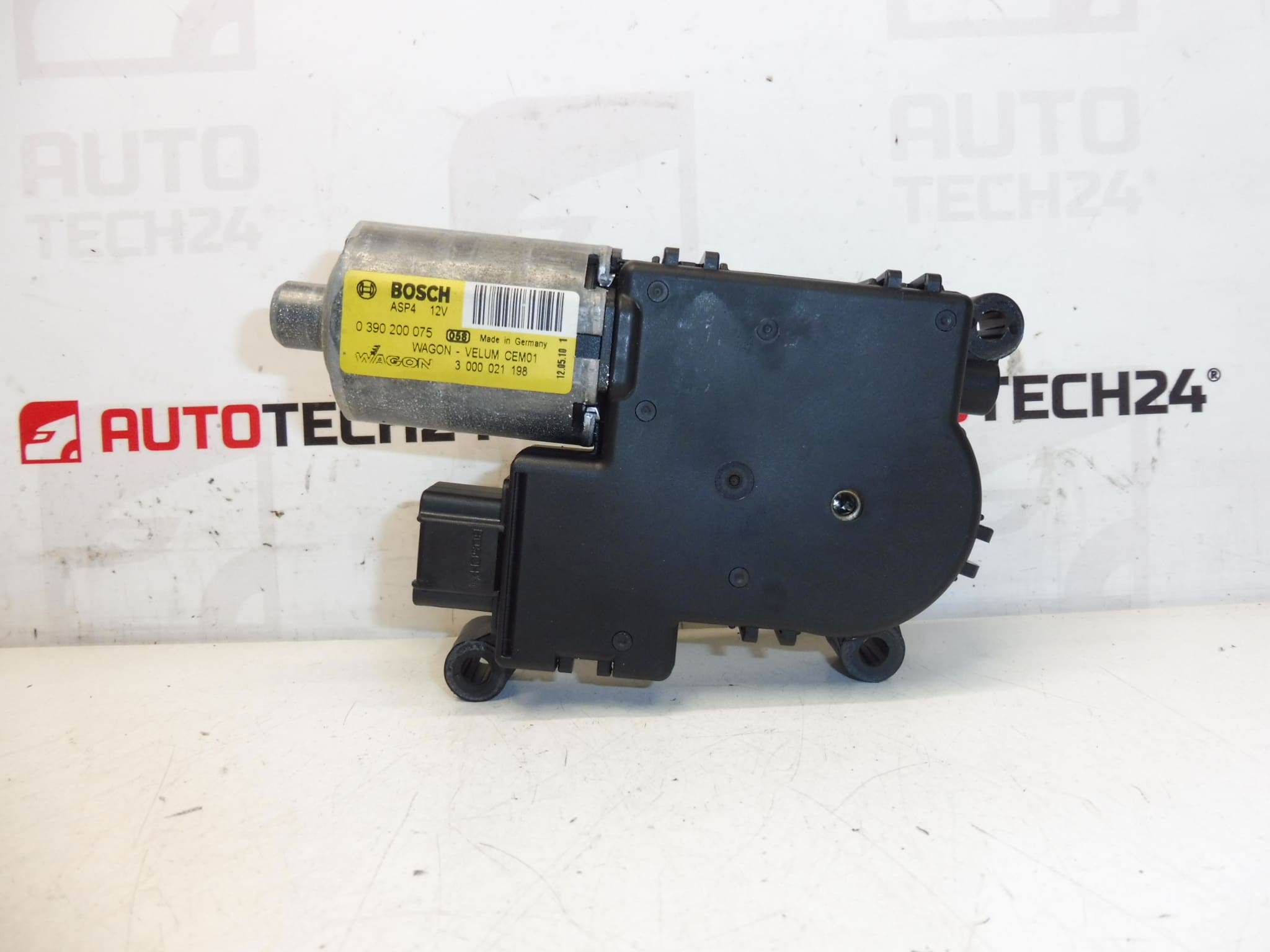 Motor eléctrico Bosch Peugeot 307 T7 0390200075 8401RR