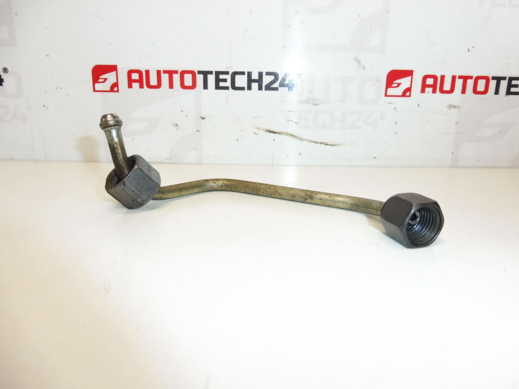 Tubo RAIL salida bomba Citroën Peugeot 9804226780 1570Q3 - Imagen 2