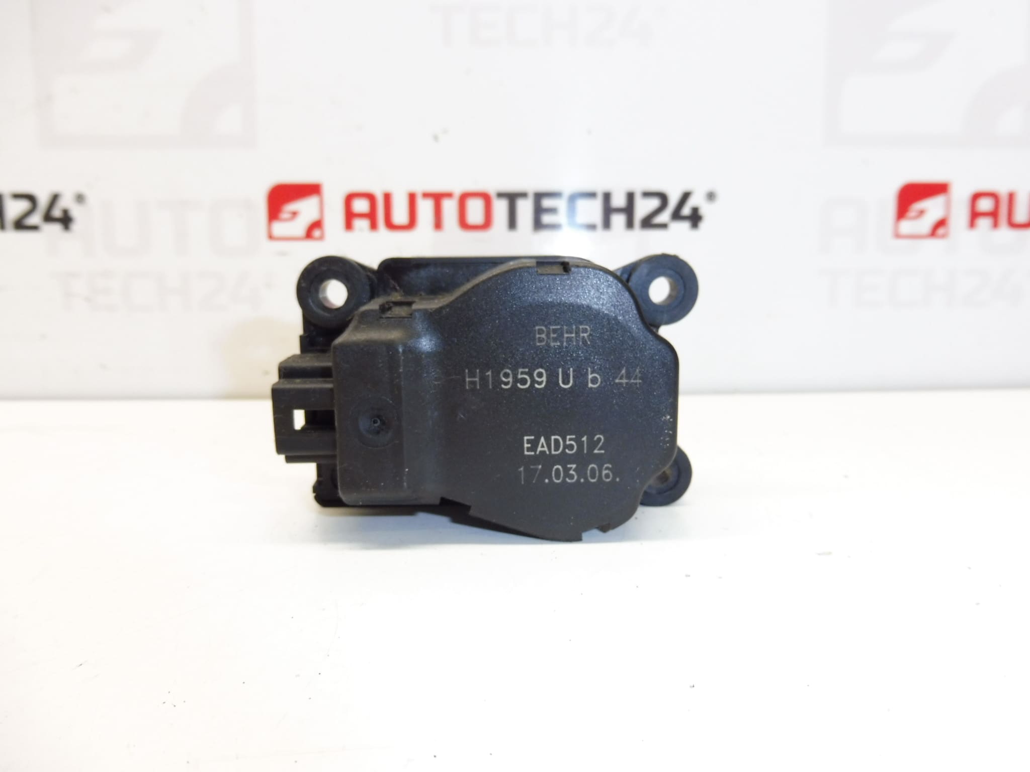 Motor de servodirección BEHR H1959 UB44 Citroën Peugeot EAD512 6447RZ