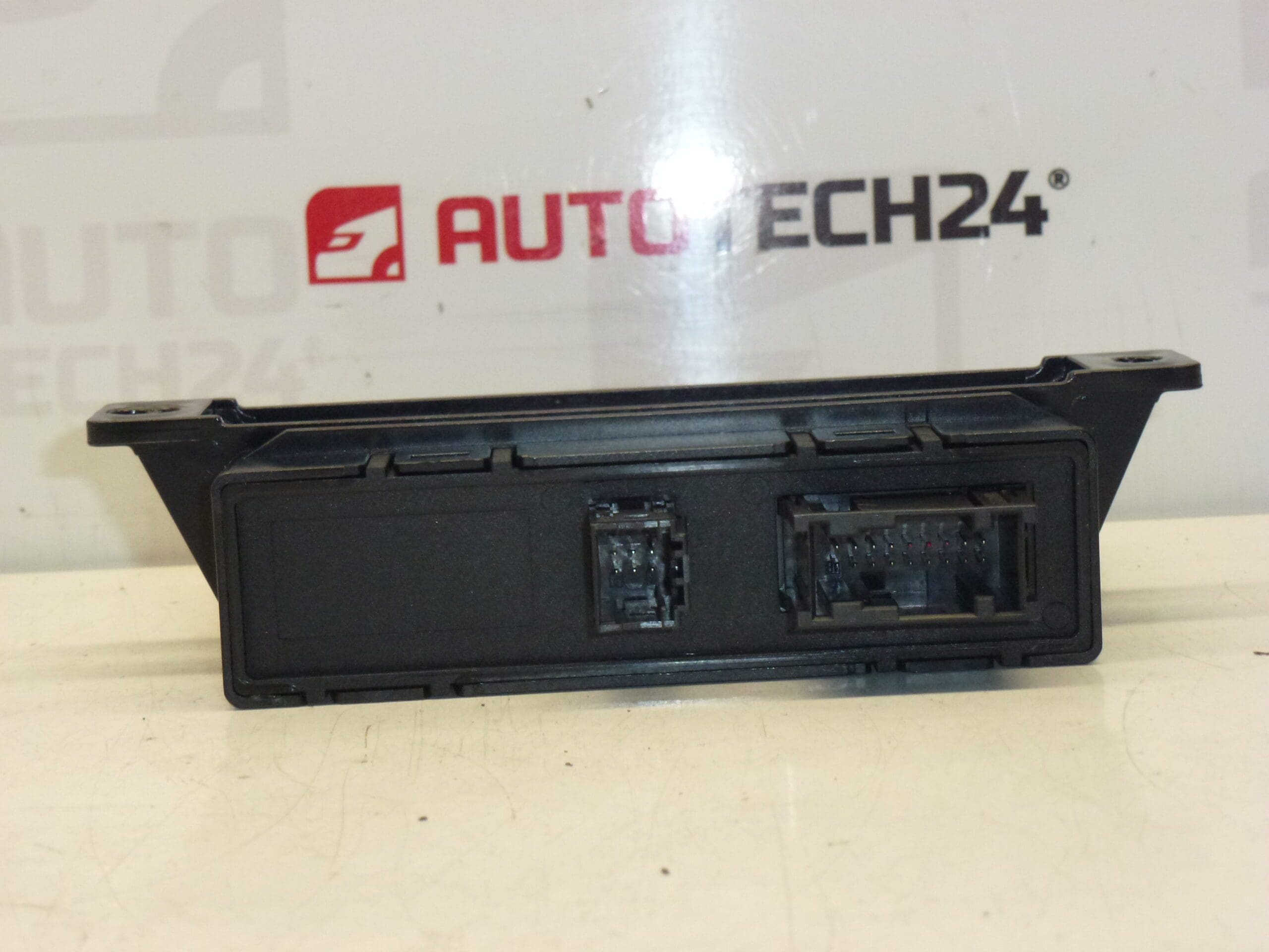 Centralita PDC Peugeot 407 9656174280 9659350680 - Imagen 2