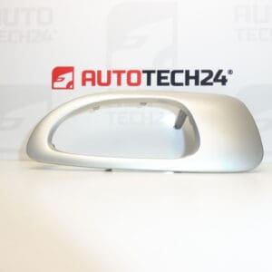 Cubierta de la manija interior de la puerta trasera derecha Peugeot 307 9634769077 9119Y2