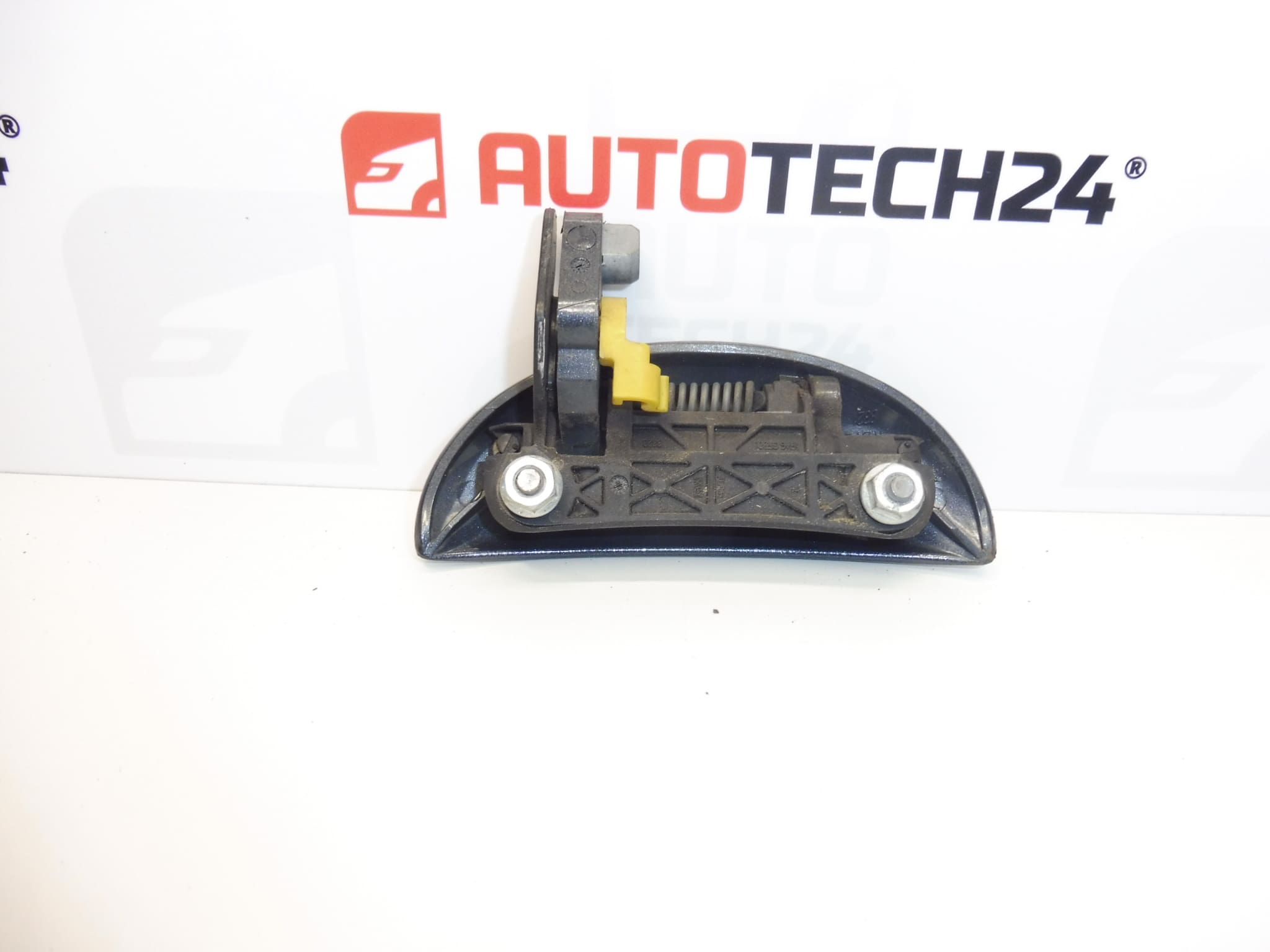 Manilla izquierda de la puerta delantera KTA Citroën C1 Peugeot 107 9101AK - Imagen 2