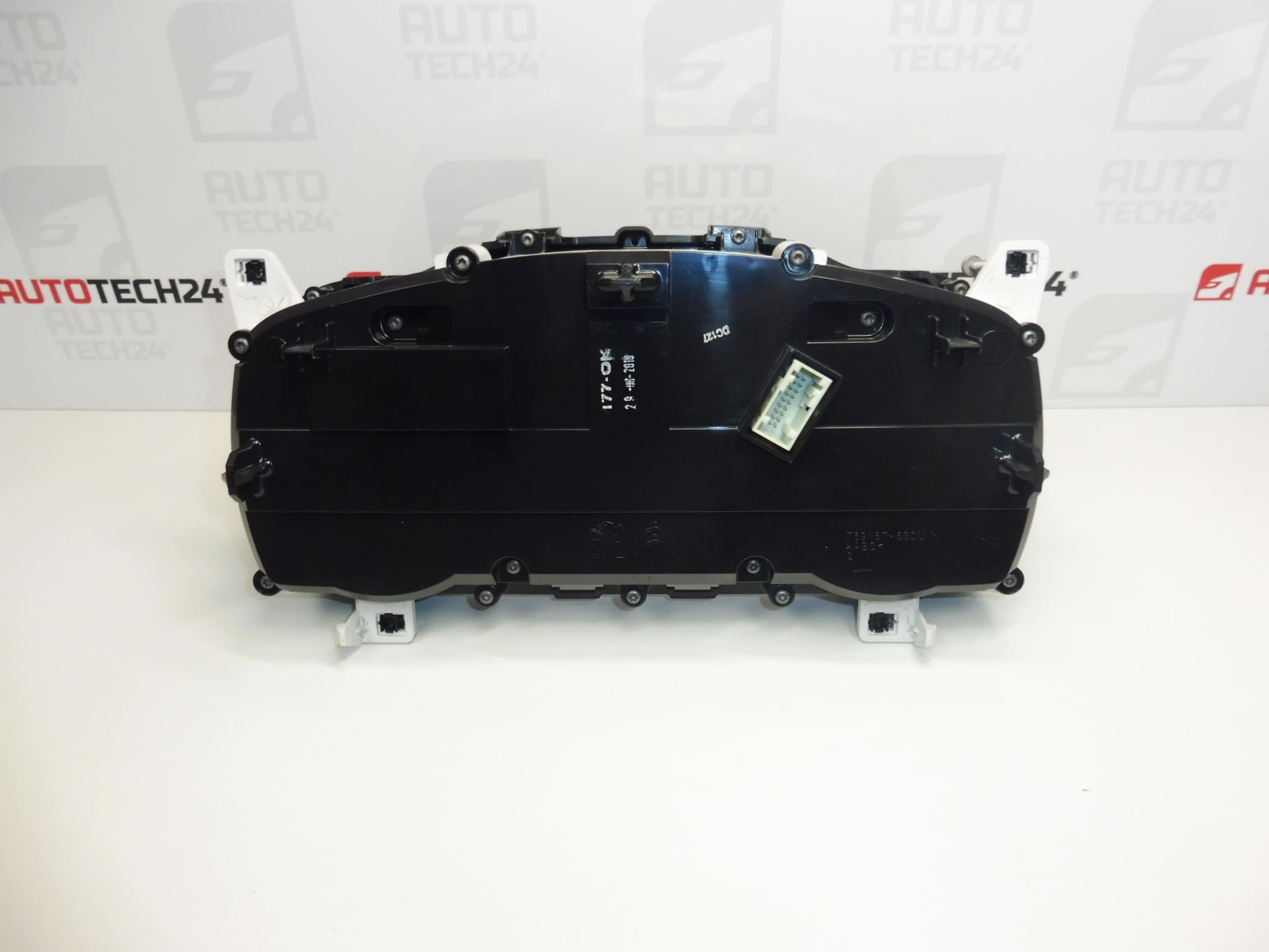 Tacómetro Citroën Berlingo Peugeot Opel 9817788180 - Imagen 2